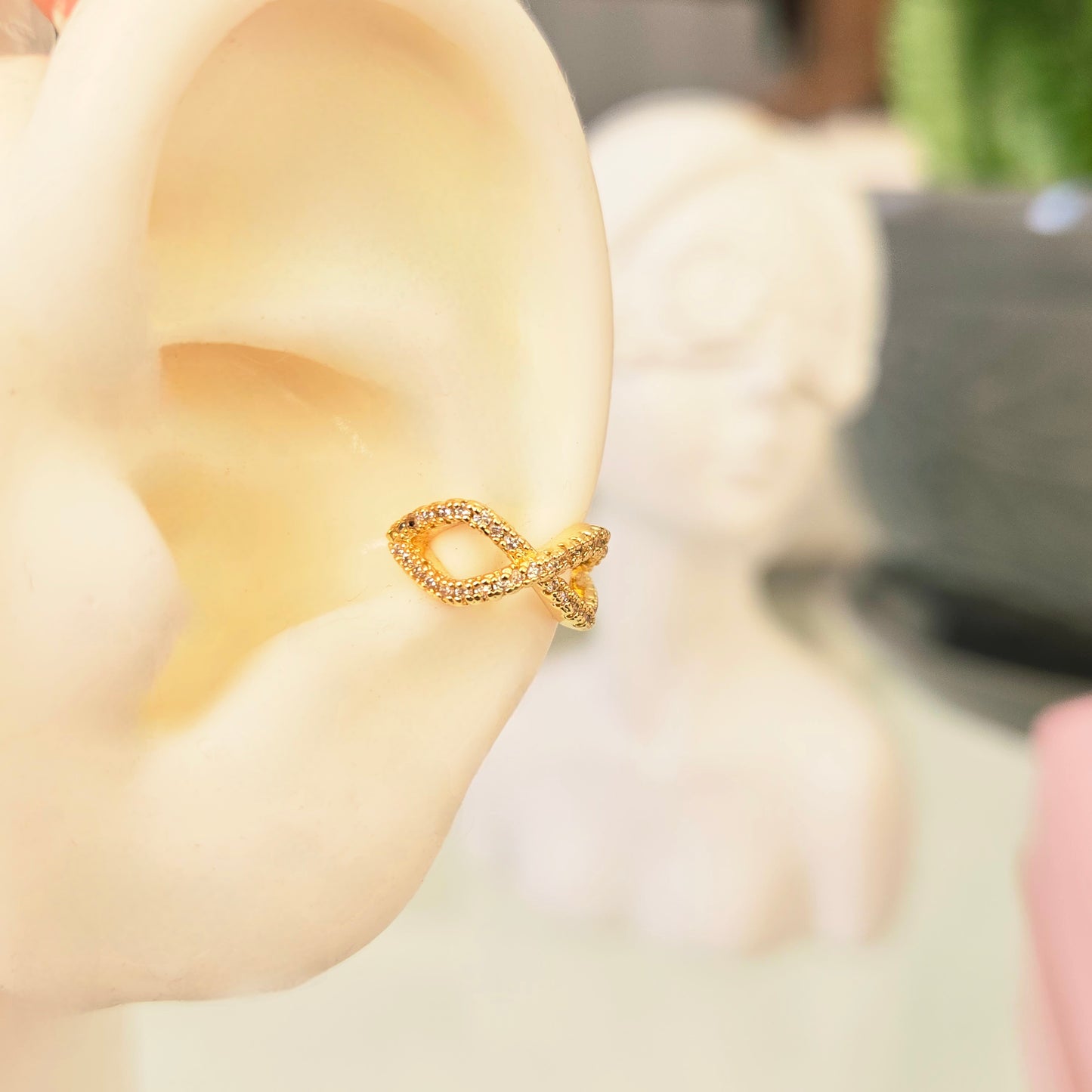 Ear Cuff Infinito