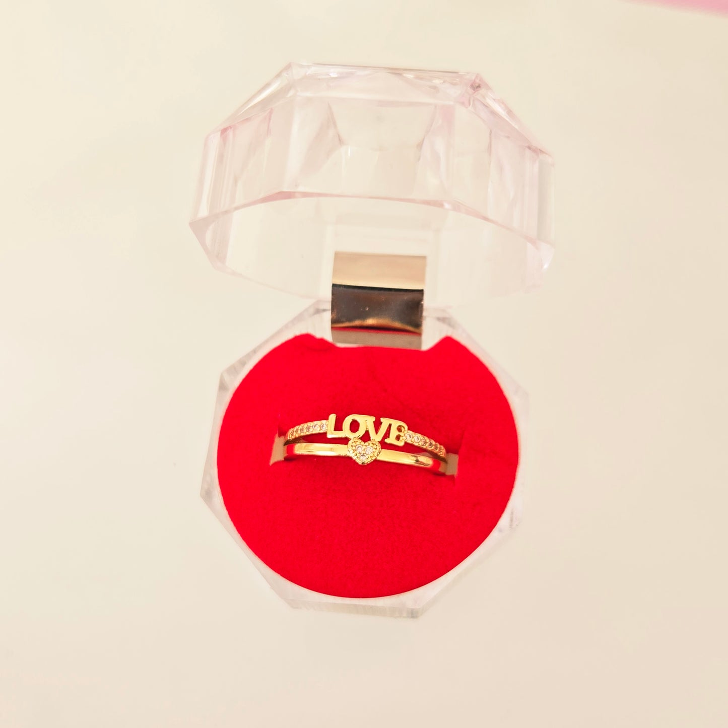 Anillo Love con Cofre