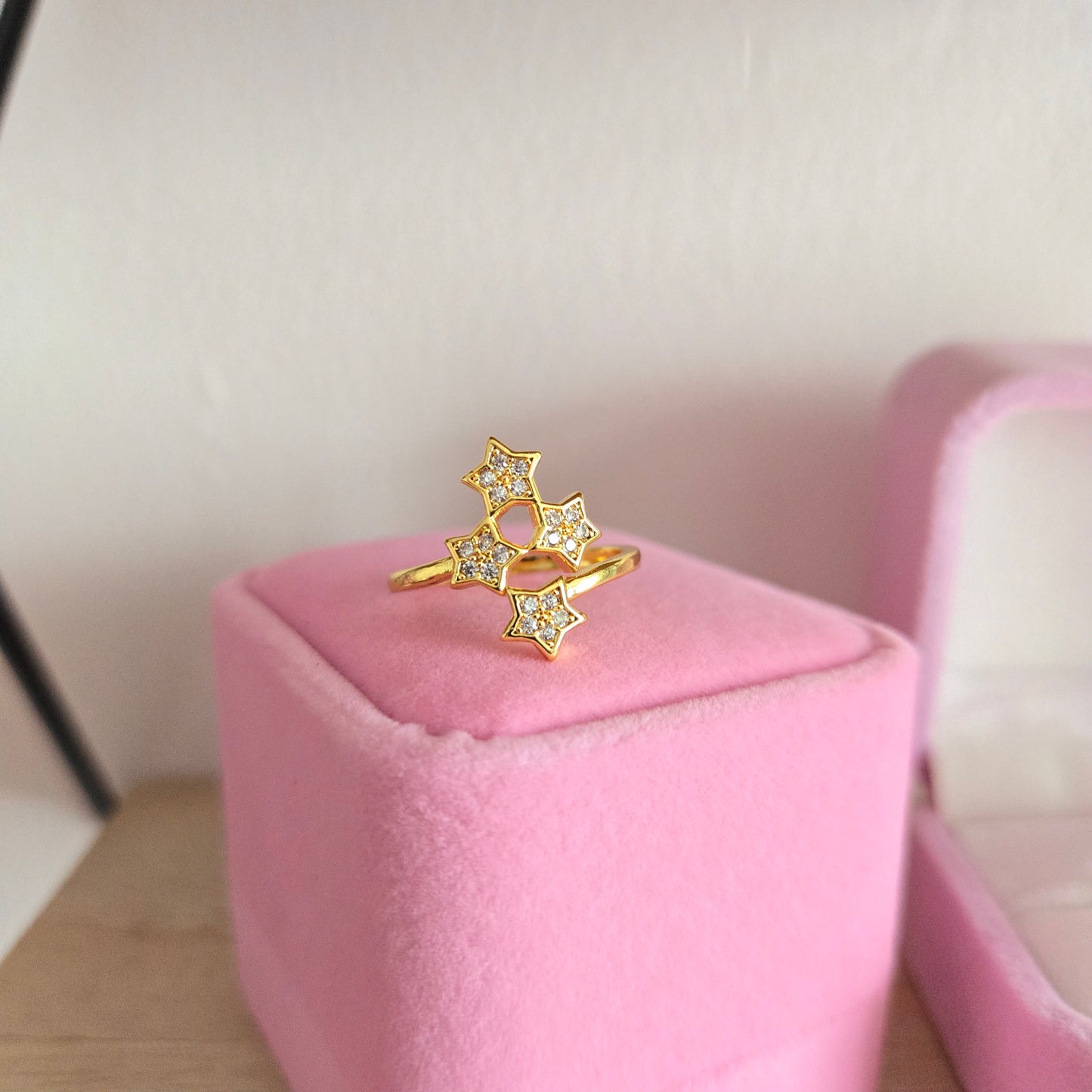 Anillo Estrellas Circones