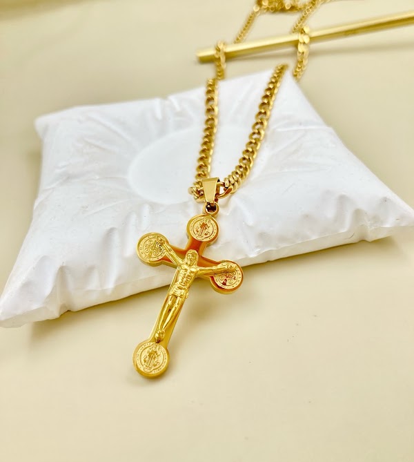 Cadena Cruz Jesús y San Benito Acero Hombre