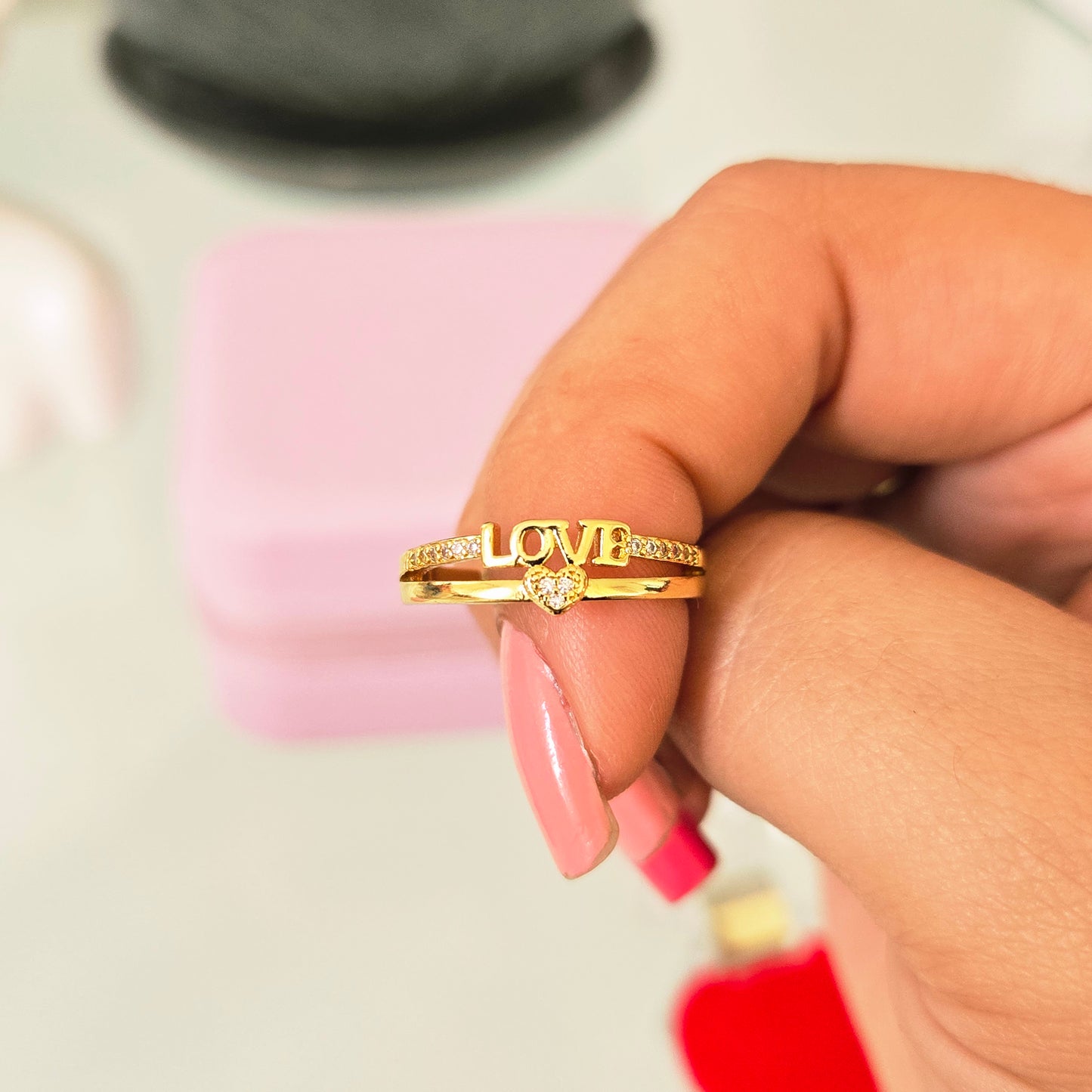 Anillo Love con Cofre