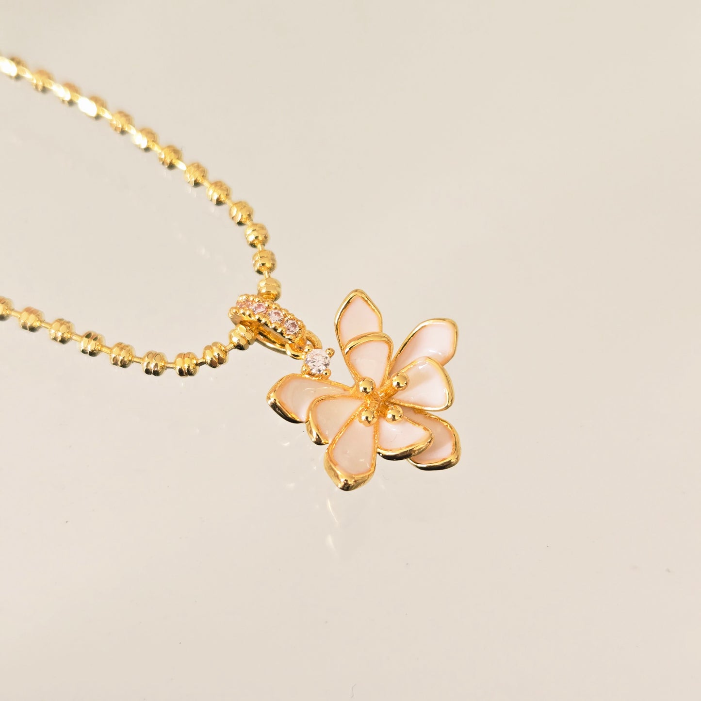 Cadena Flor de Loto