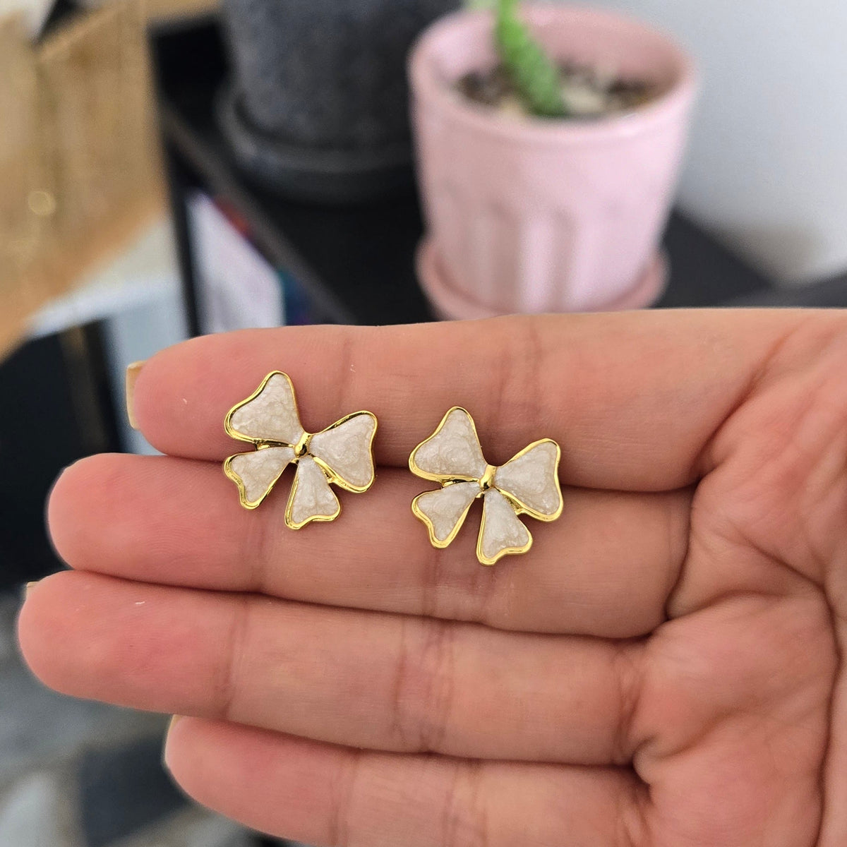 Topos Moñito Blanco En Acero