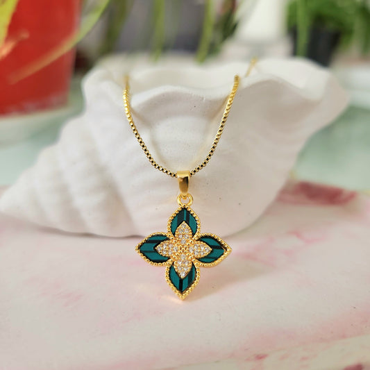 Cadena Clover Verde