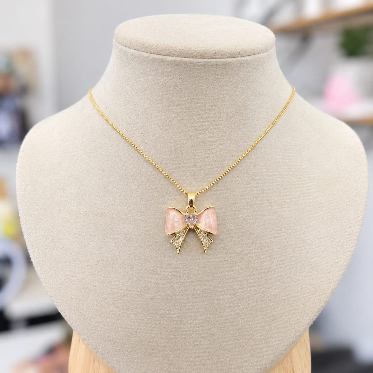 Cadena Moñito Rosa