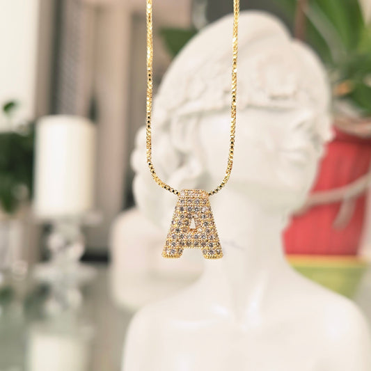 Cadena Letra A con Microcircones