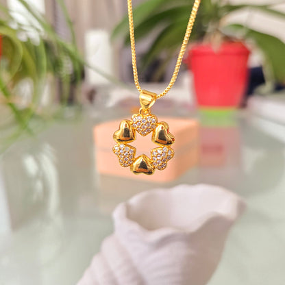 Cadena Seis Corazones