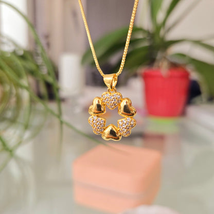 Cadena Seis Corazones