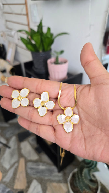 Set Flores Blancas Acero