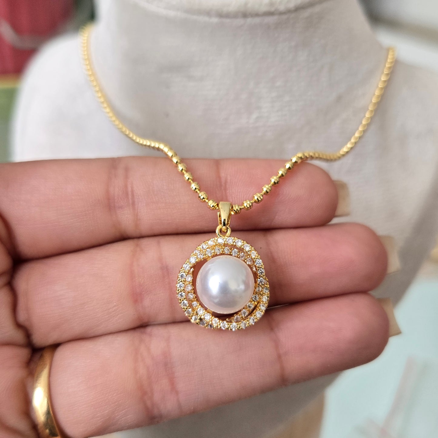 Collar Universe Perla