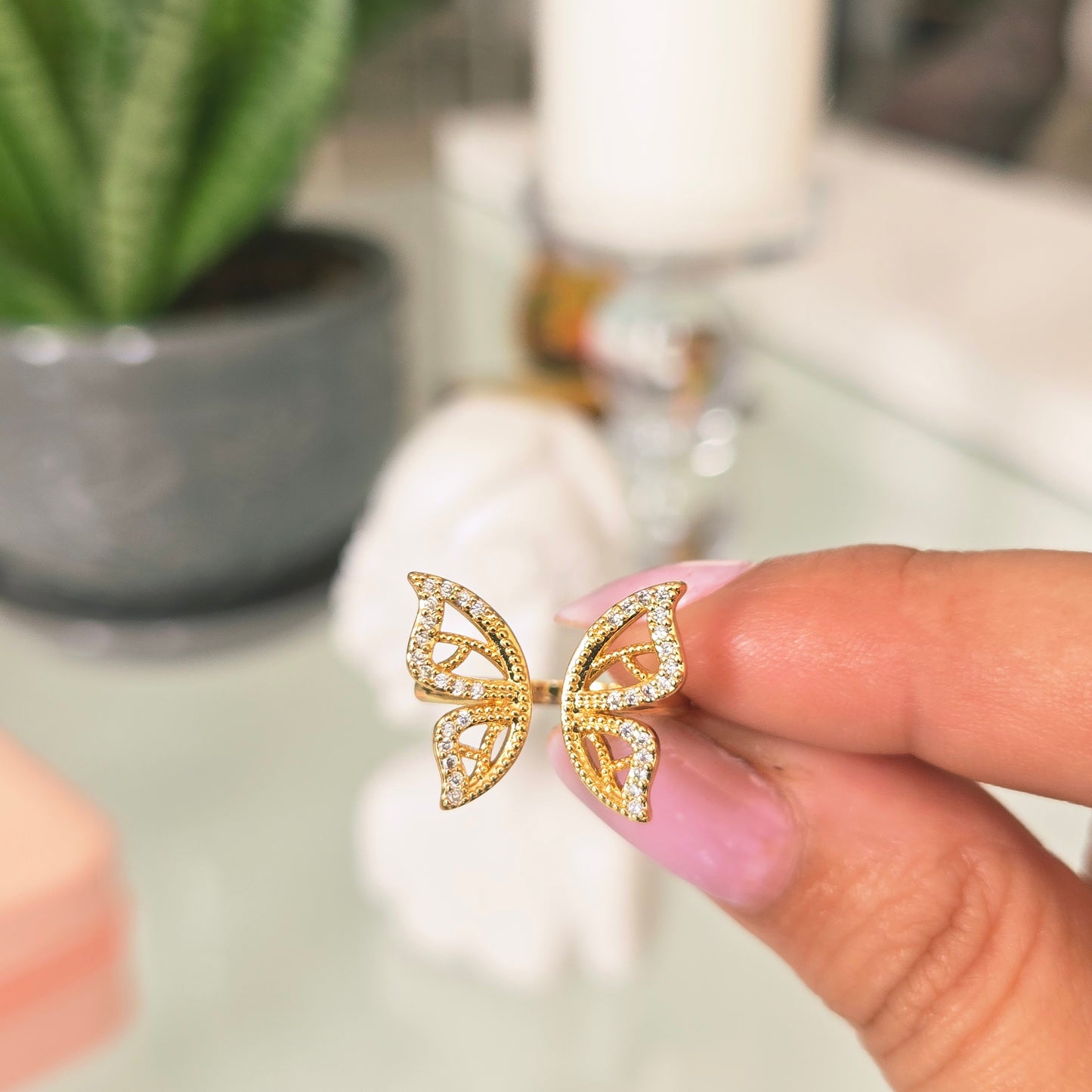 Anillo Mariposa Microcircones