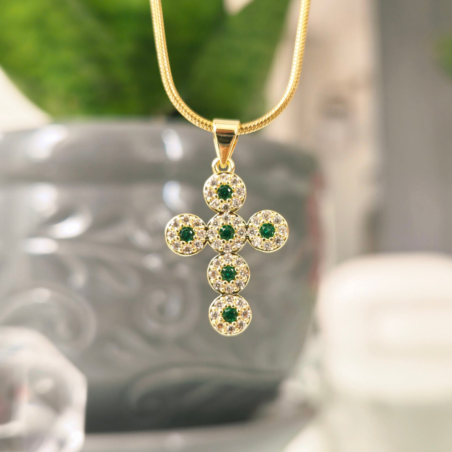 Cadena Cruz Verde Esmeralda