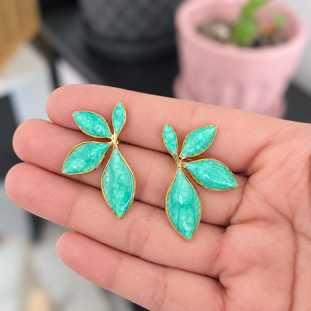 Aretes Media Flor Aguamarina Acero