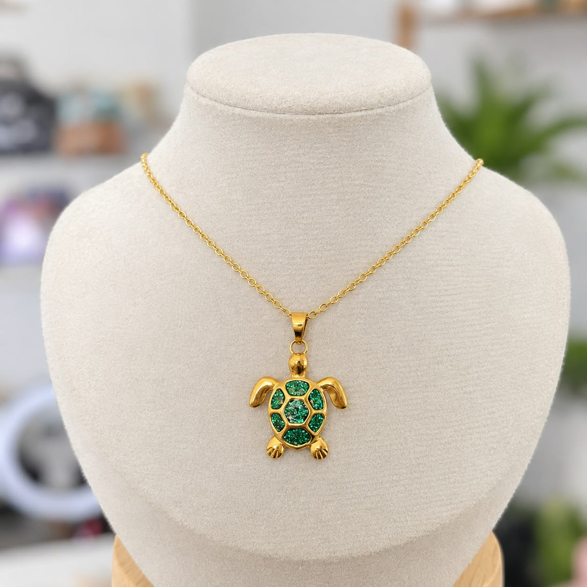 Cadena Tortuga Verde Esmeralda