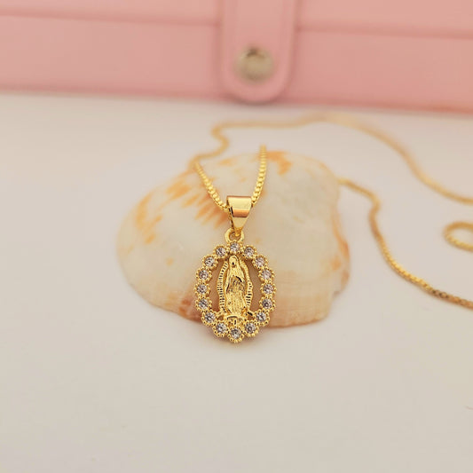Cadena Virgen Guadalupe Ovalada